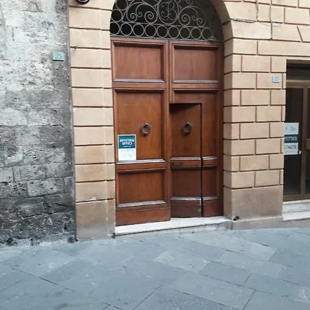 Luxury Angiolieri Apartment Siena
